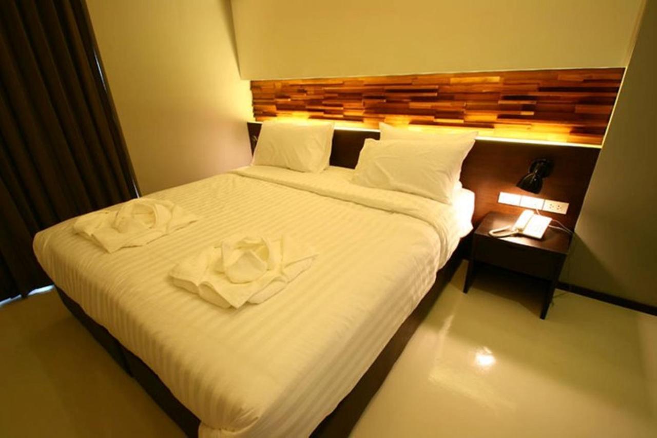 At One Inn Hualampong Bangkok Ruang foto
