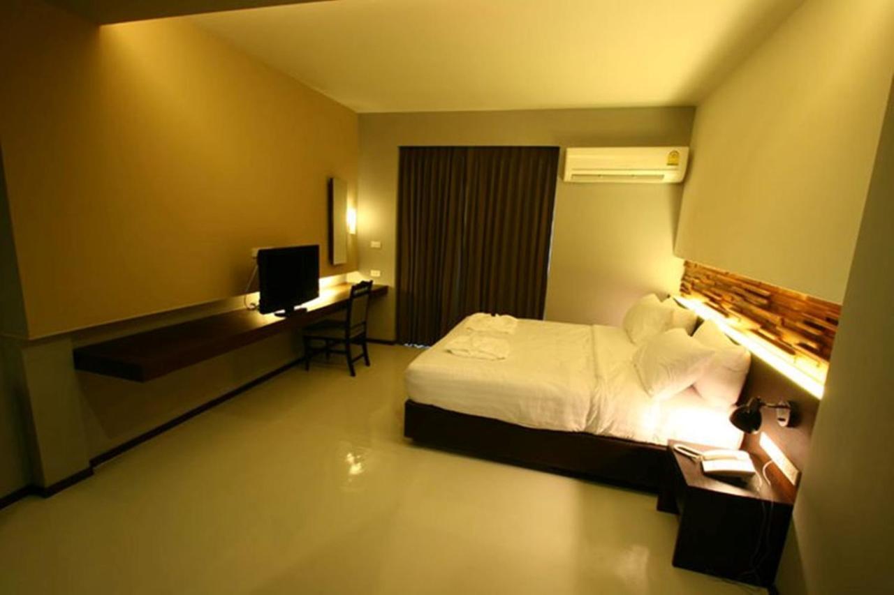 At One Inn Hualampong Bangkok Ruang foto